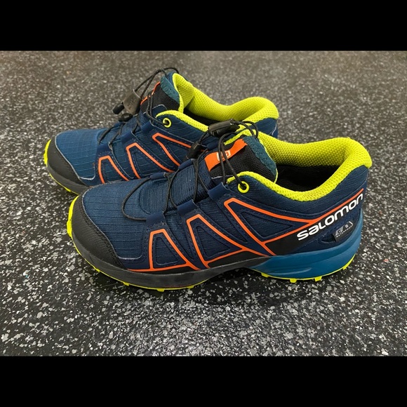 boys salomon shoes